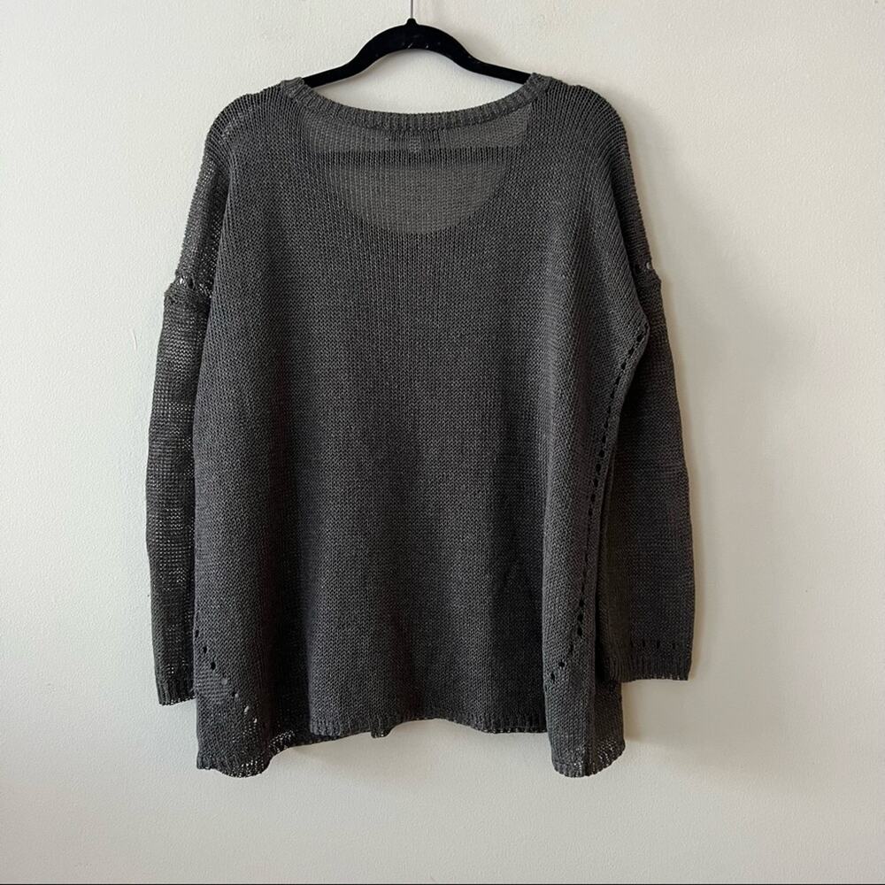 Elizabeth & James Grey Linen Blend Sweater - Picture 4 of 7